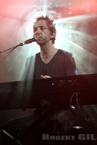 ARTHUR H - 2010-05-11 - PARIS - 1515 - 